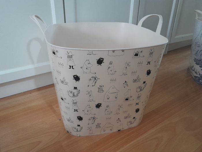 3x flexible tubs perfect for storing toys etc