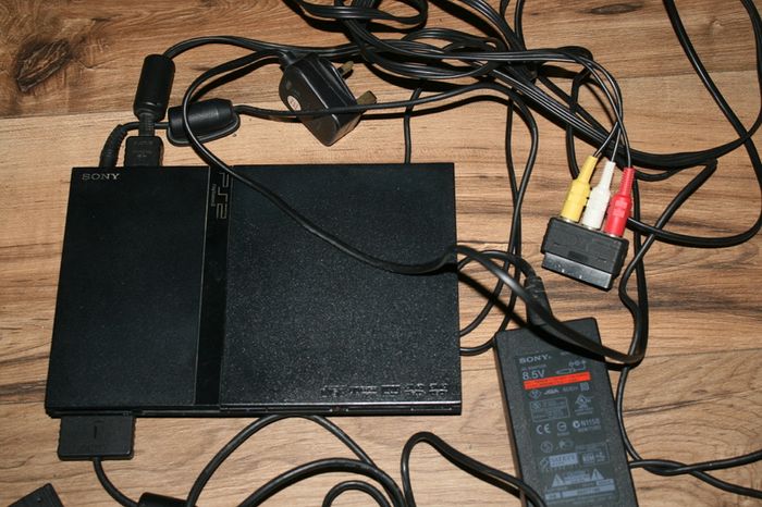 Playstation2 Slim - PS 2 Slim