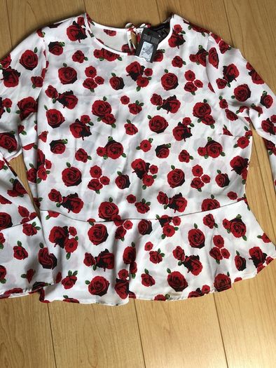 Rose print Blouse BNWT