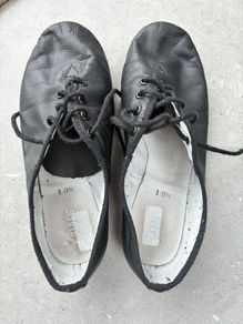 dance shoes