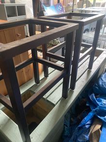 2 Side Tables