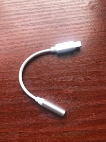 Lightning to 3.5mm Headphone Jack Adapter