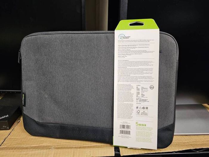 Targus Cypress Sleeve with EcoSmart - Notebook sleeve