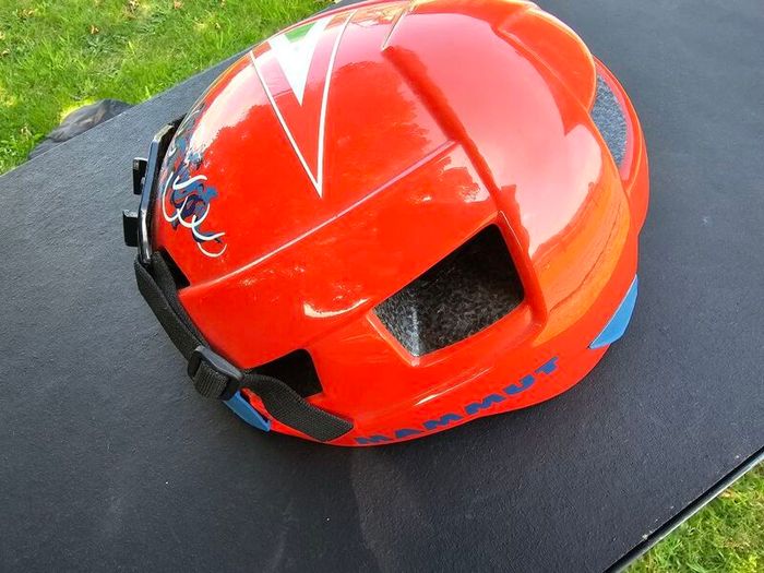 Mammut Climbing Mountaineering Helmet Fit Small size Unixex