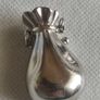 Vintage USA money bag locket pendant Image 4