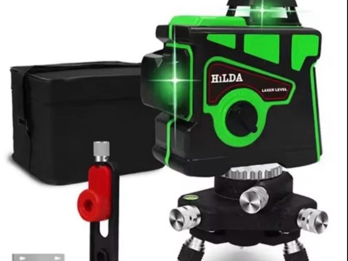 3D 12 Lines Self-leveling Laser Level with 1.2M 3 Heights Adjustable Alloy Extension Bar Tripod Stand and Carrying Bag