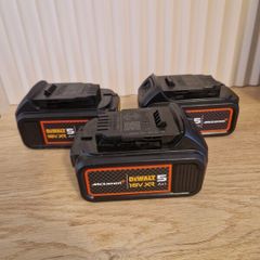 Dewalt battery 5ah McLaren