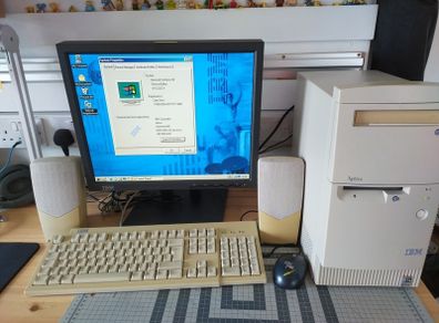 IBM Windows 98 PC