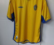 Umbro Sweden original Authentic 2004 home Jersey