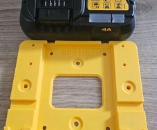 DeWalt Wall Mount Holder for DCB1104 4Ah Charger