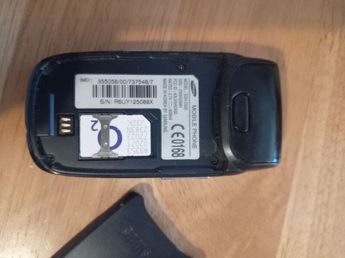 Samsung d500 with original charger