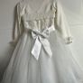 Communion dress suit age 8-9 Portuguese designer. Image 4