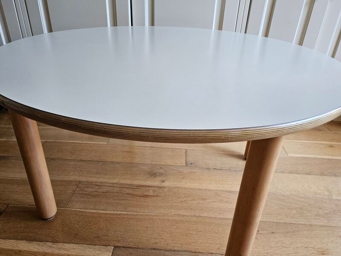 Kids Table + Chairs (For 4-7yrs)