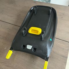 Infant Car Seat and Isofix Base