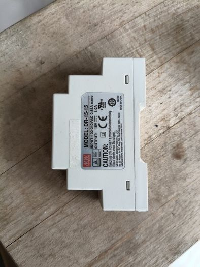 15vdc power supply