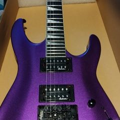 Jackson Dinky 32 Pavo Purple with Upgrades .