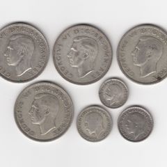 1 Troy Once(31.1grams approx) of G.B. 50% (62.2 grams approx) silver coins (no.G3)