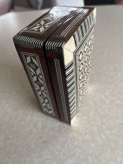 Wooden Mother of Pearl Inlay Jewelry Box