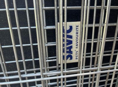XL savic dog crate