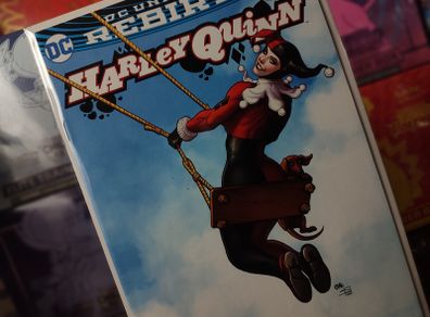 Harley Quinn ! Issue #21 ! Frank Cho Variant Cover ! 2015 ! by DC Comics !