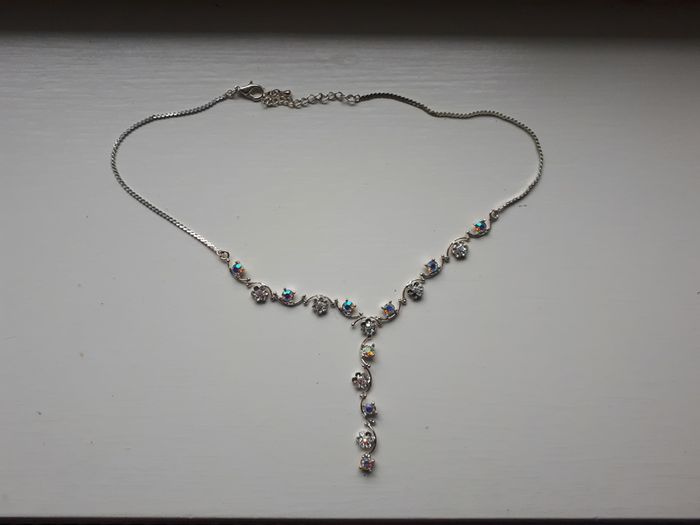 Necklace and Earrings Set