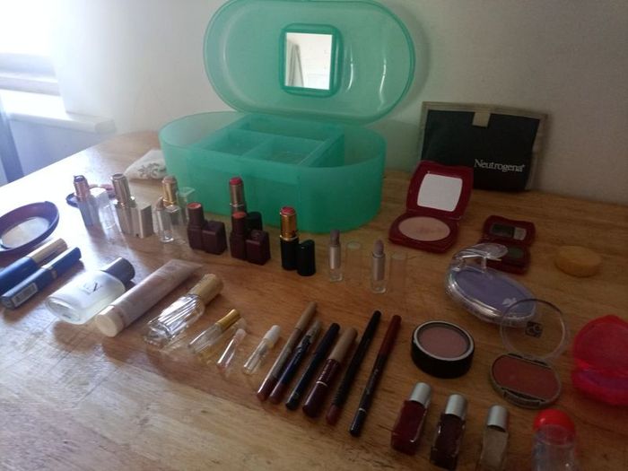 make up