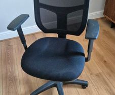 Ergonomic Mesh Office Chair Excellent Condition
