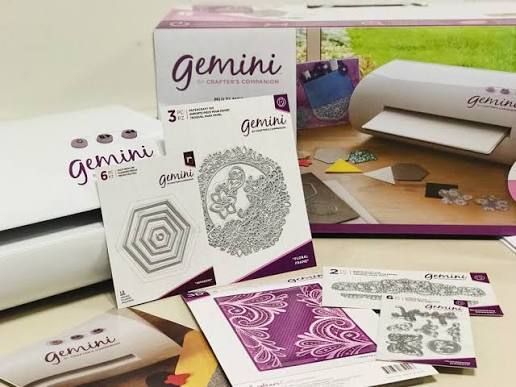 Gemini twin function die cutting and embossing machine