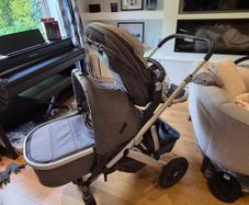 Uppa Baby Vista Biggy V2 Bundle