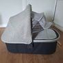 uppababy vista bassinet Image 3