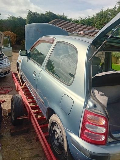 K11 Nissan March/Micra for breaking