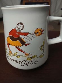 Bernie Clifton mug