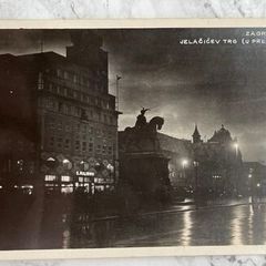 Vintage postcard Croatia, Zagreb at night, posted 1935. Former Yugoslavia