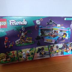 LEGO Friends Newsroom Van 41749