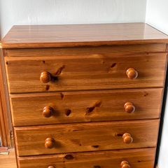 Chest of drawers