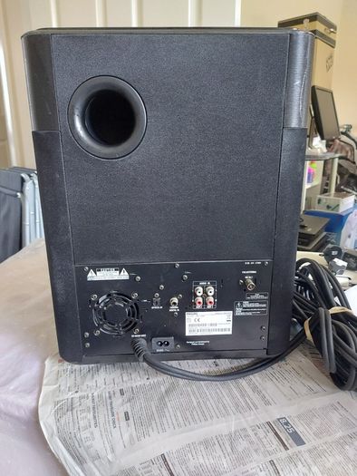 PHILIPS Subwoofer Model SW8140-05, Subwoofer part of Philips sound system