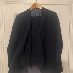 3 piece Mens navy suit.Uk size 38l jkt  36l waistcoat 32r trousers