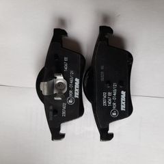 VW Golf 6 brake pads