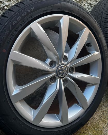 17" Genuine VW GTD Alloys