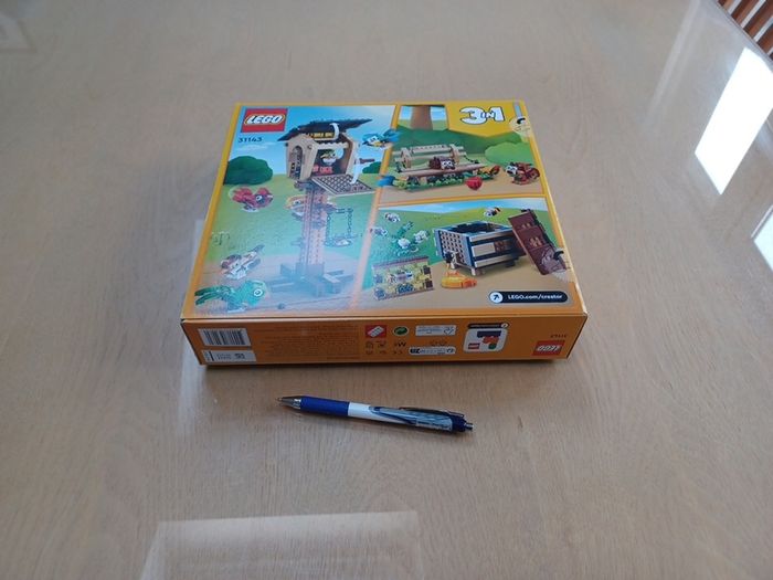 Lego Birdhouse Creator 3 in 1.