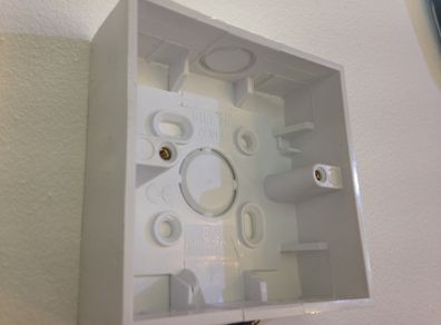 1 Gang White Surface Box 25 mm Deep -Quantity 10