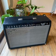 Fender Frontman 212