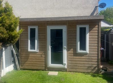 12x8 Insulated Garden Office / Sensory Room / Cabin | Dismantled