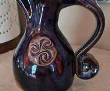Colm De Ris Jug