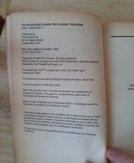 The Nitpicker's Guide for Classic Trekkers - Phil Farrand - Star Trek