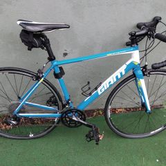 Giant defy 3 roadbike