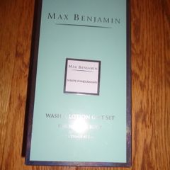 Max Benjamin  Wash & Lotion Gift Set for Sale