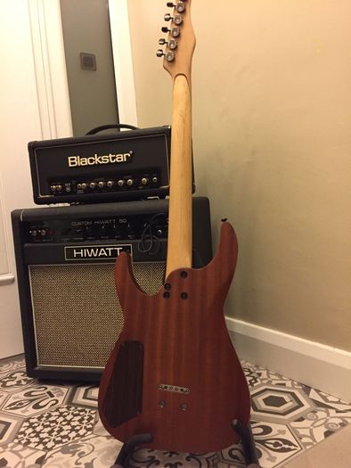 Sutch SR VI - hand crafted electric guitar