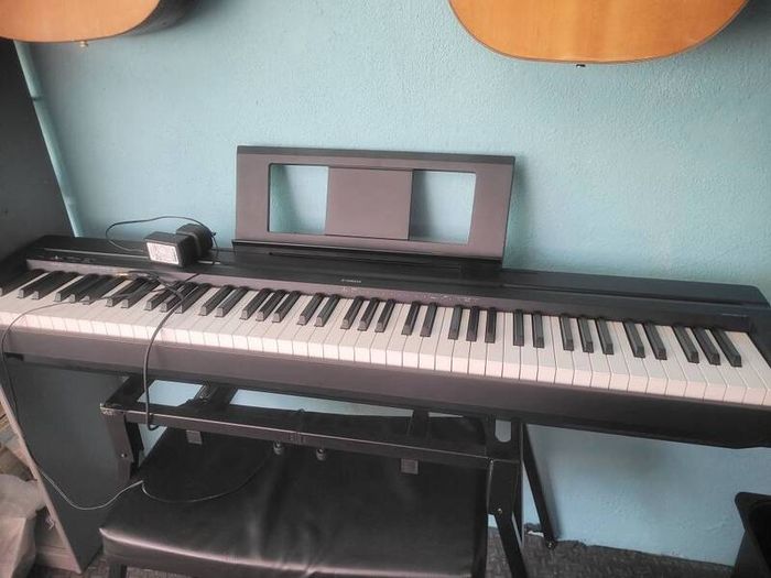 Yamaha P45B Digital Piano