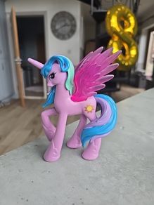 Large 5 inch Princess Celestia Moulded Vinyl Figure MLP G4 My Little Pony 2010
